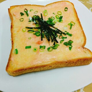朝食☆生クリームde明太子のトースト